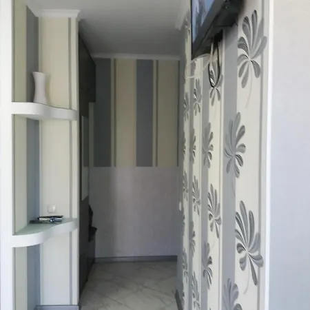 Apartment On 8 Marta 尼古拉耶夫 外观 照片